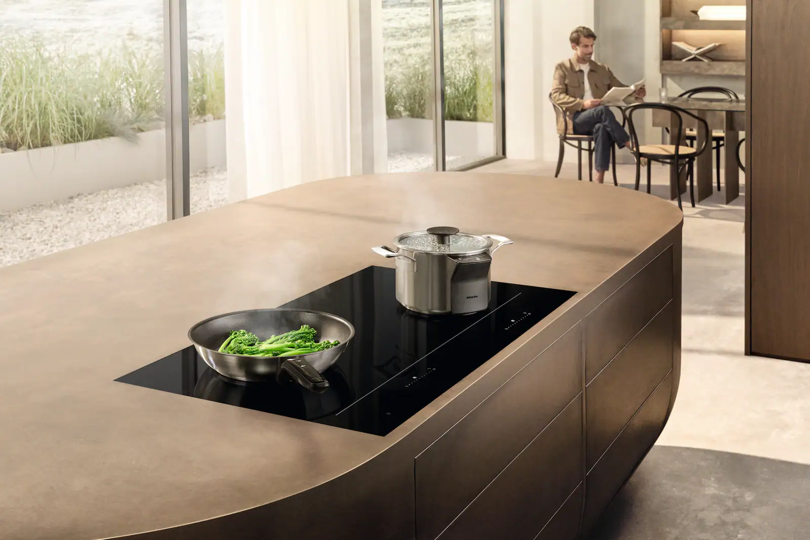 KM8684FRED Miele afbeelding 2